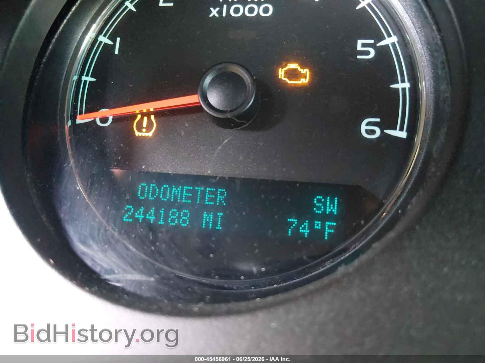 2011 GMC YUKON - VIN: 1GKS2EEF3BR111223 - Фото 7