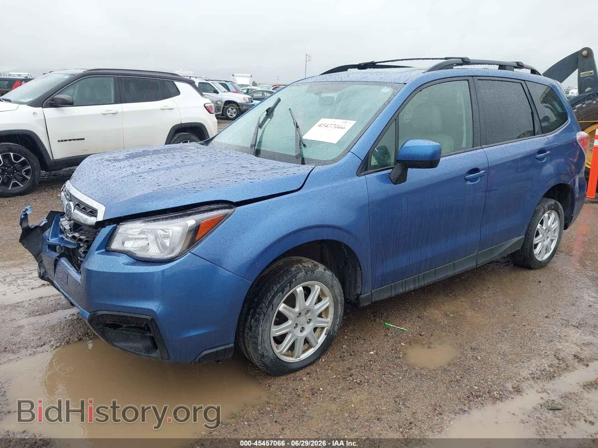 2017 SUBARU FORESTER - VIN: JF2SJAECXHH572707 - Фото 2