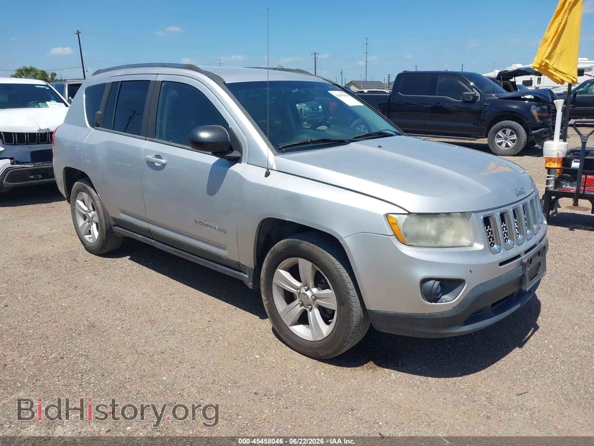 Фотография 1J4NT1FB2BD195651 - JEEP COMPASS 2011