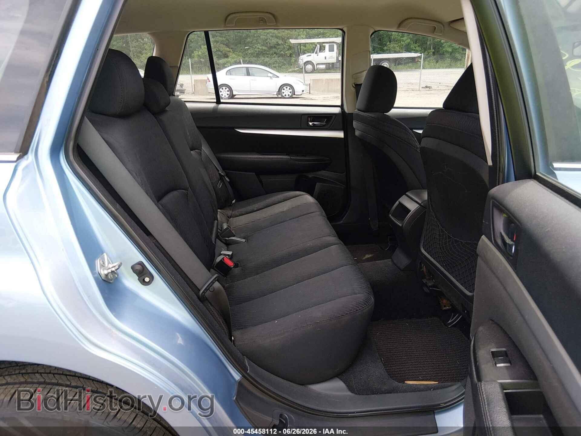 2011 SUBARU OUTBACK - VIN: 4S4BRCAC2B1400272 - Photo 8