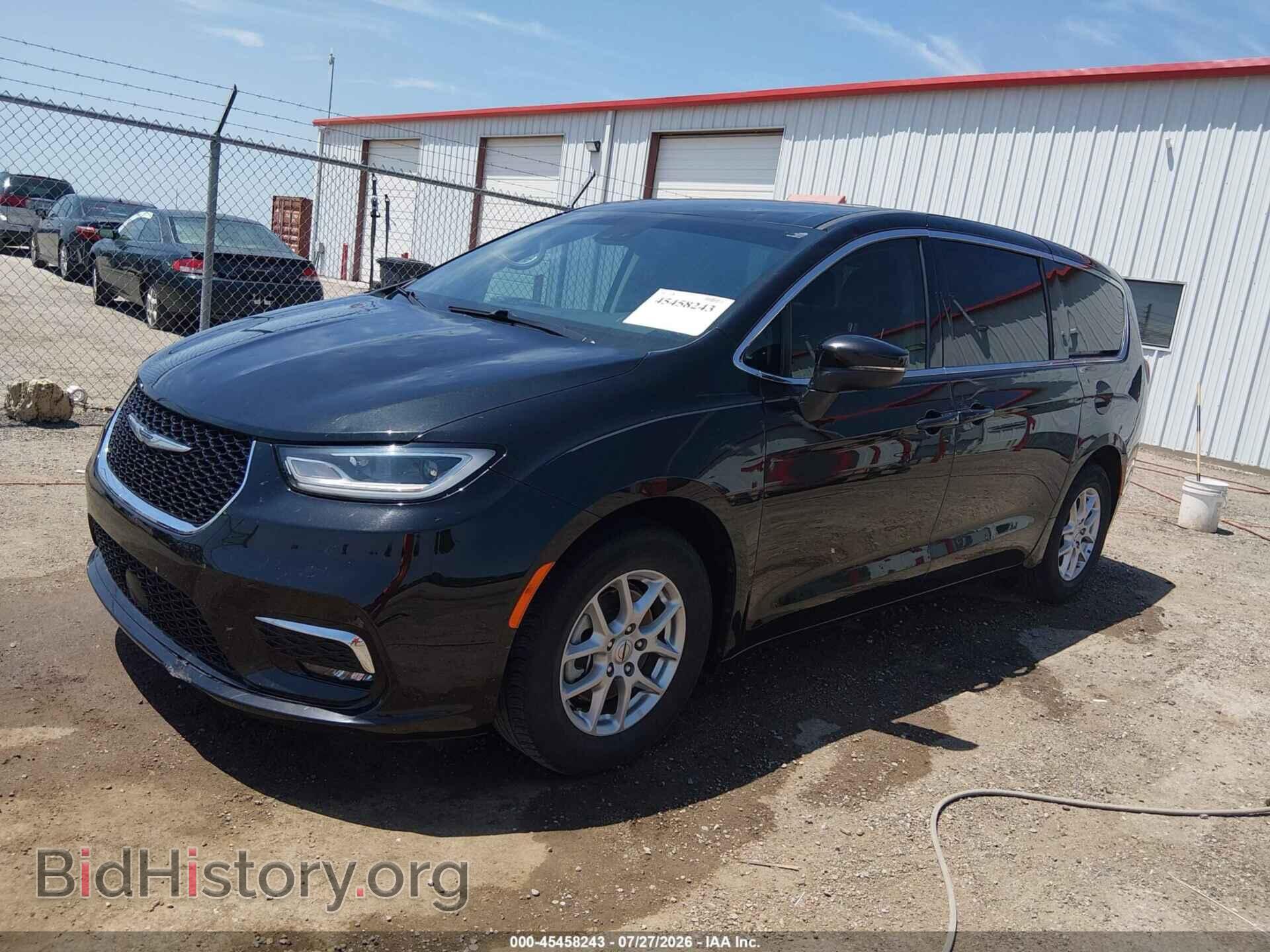 2023 CHRYSLER PACIFICA - VIN: 2C4RC1BG7PR573993 - Photo 2