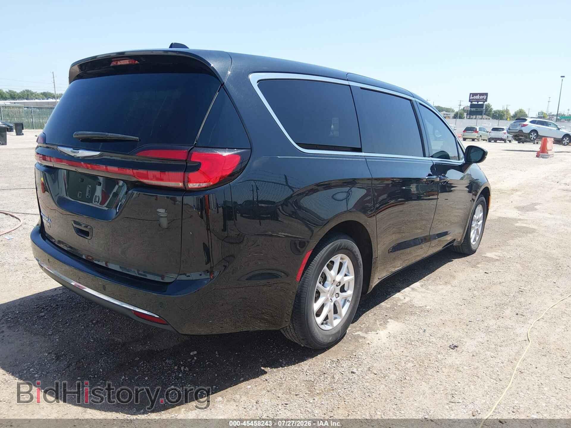 2023 CHRYSLER PACIFICA - VIN: 2C4RC1BG7PR573993 - Photo 4