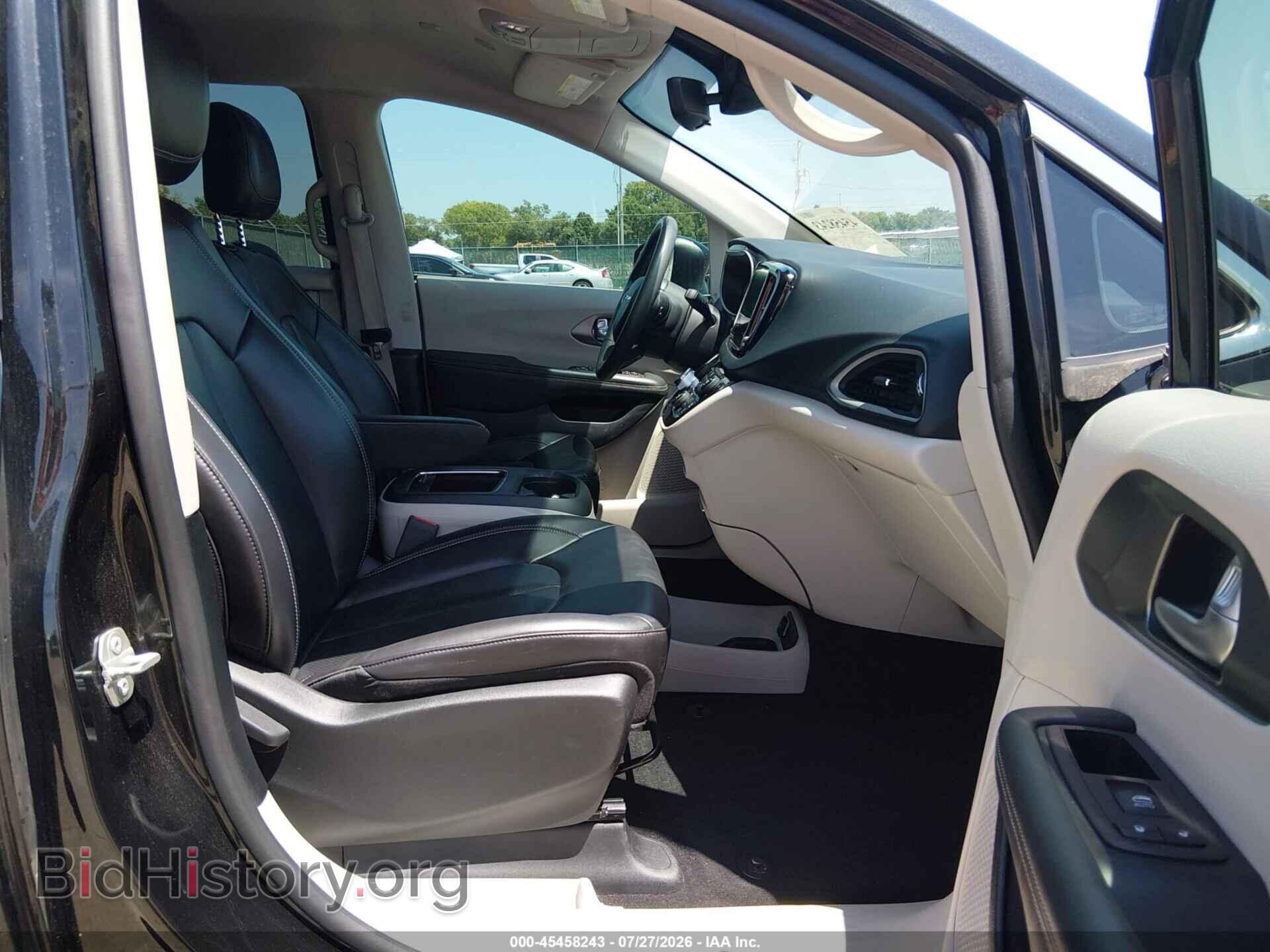 2023 CHRYSLER PACIFICA - VIN: 2C4RC1BG7PR573993 - Photo 5
