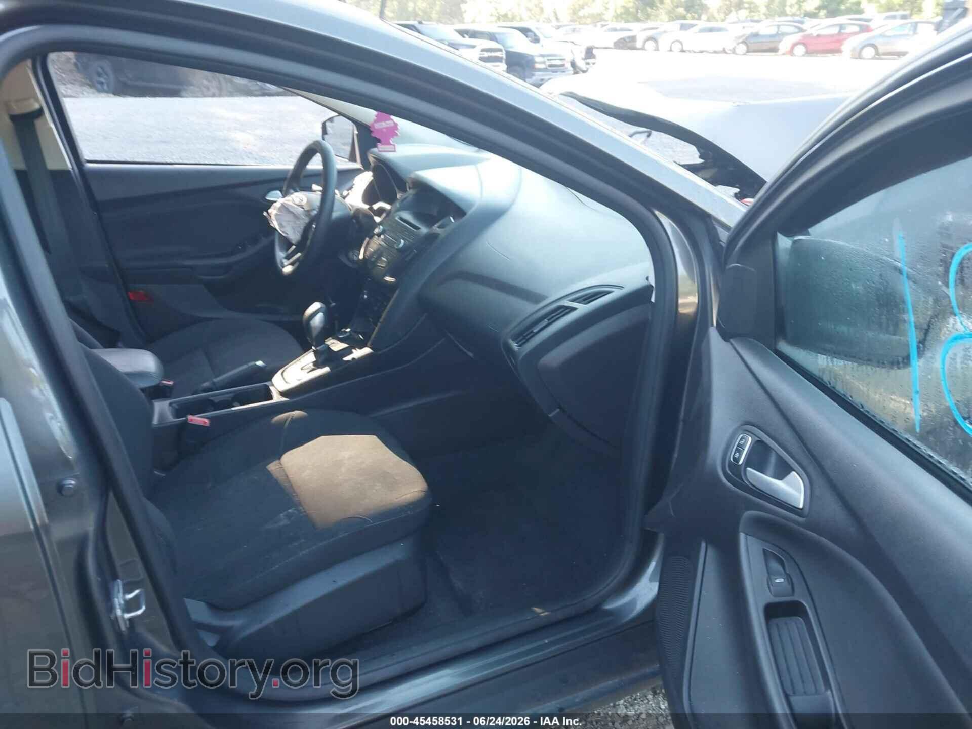 2017 FORD FOCUS - VIN: 1FADP3F23HL294985 - Photo 5
