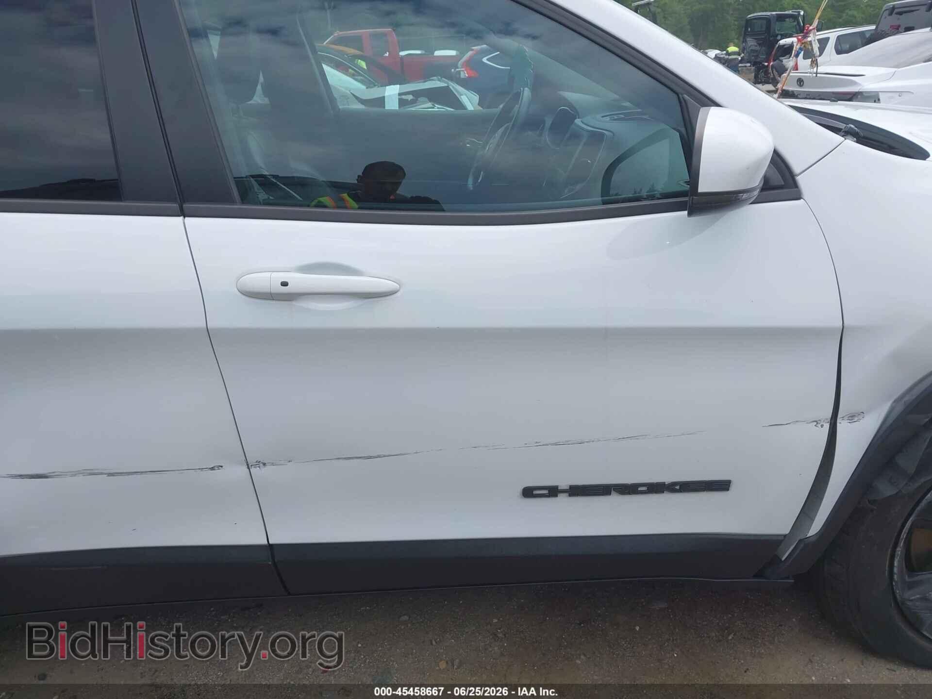 2019 JEEP CHEROKEE - VIN: 1C4PJMLB8KD391247 - Фото 21