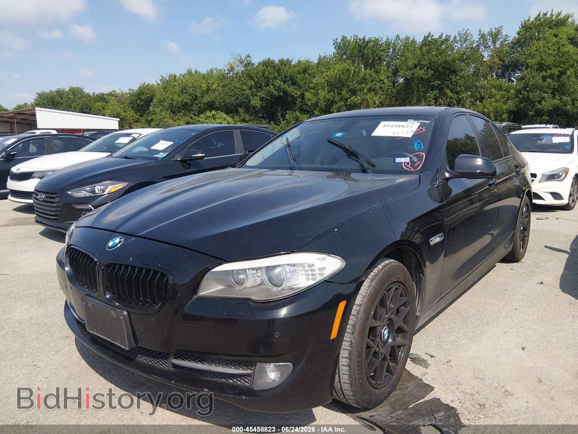 2012 BMW 528I - VIN: WBAXG5C53CDX02757 - Фото 2