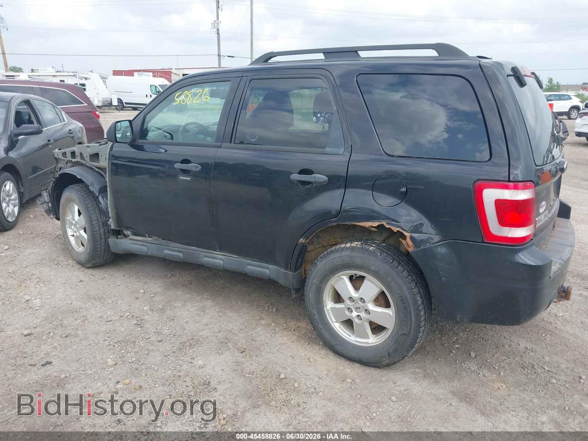 2011 FORD ESCAPE - VIN: 1FMCU9D78BKA26118 - Фото 3