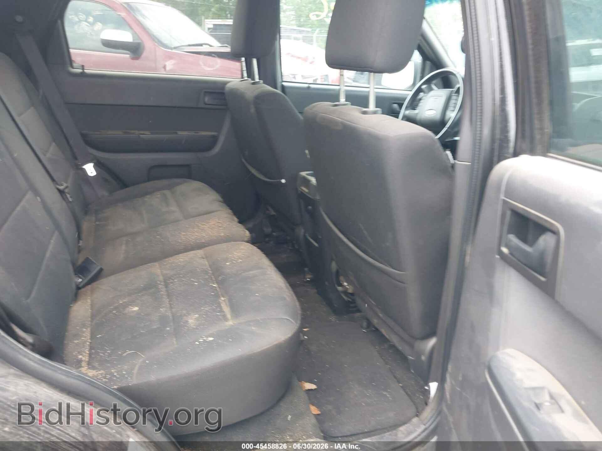 2011 FORD ESCAPE - VIN: 1FMCU9D78BKA26118 - Фото 8