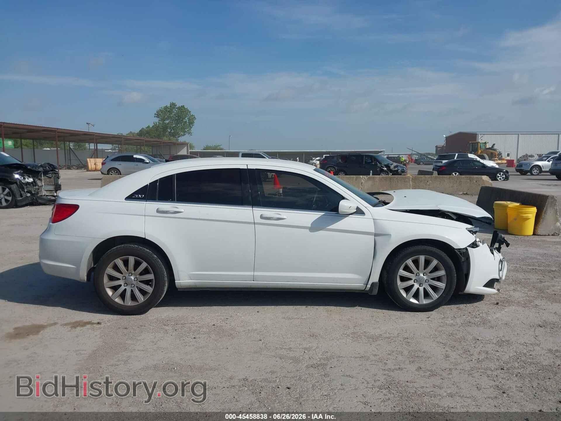 2013 CHRYSLER 200 - VIN: 1C3CCBBB6DN629208 - Photo 13