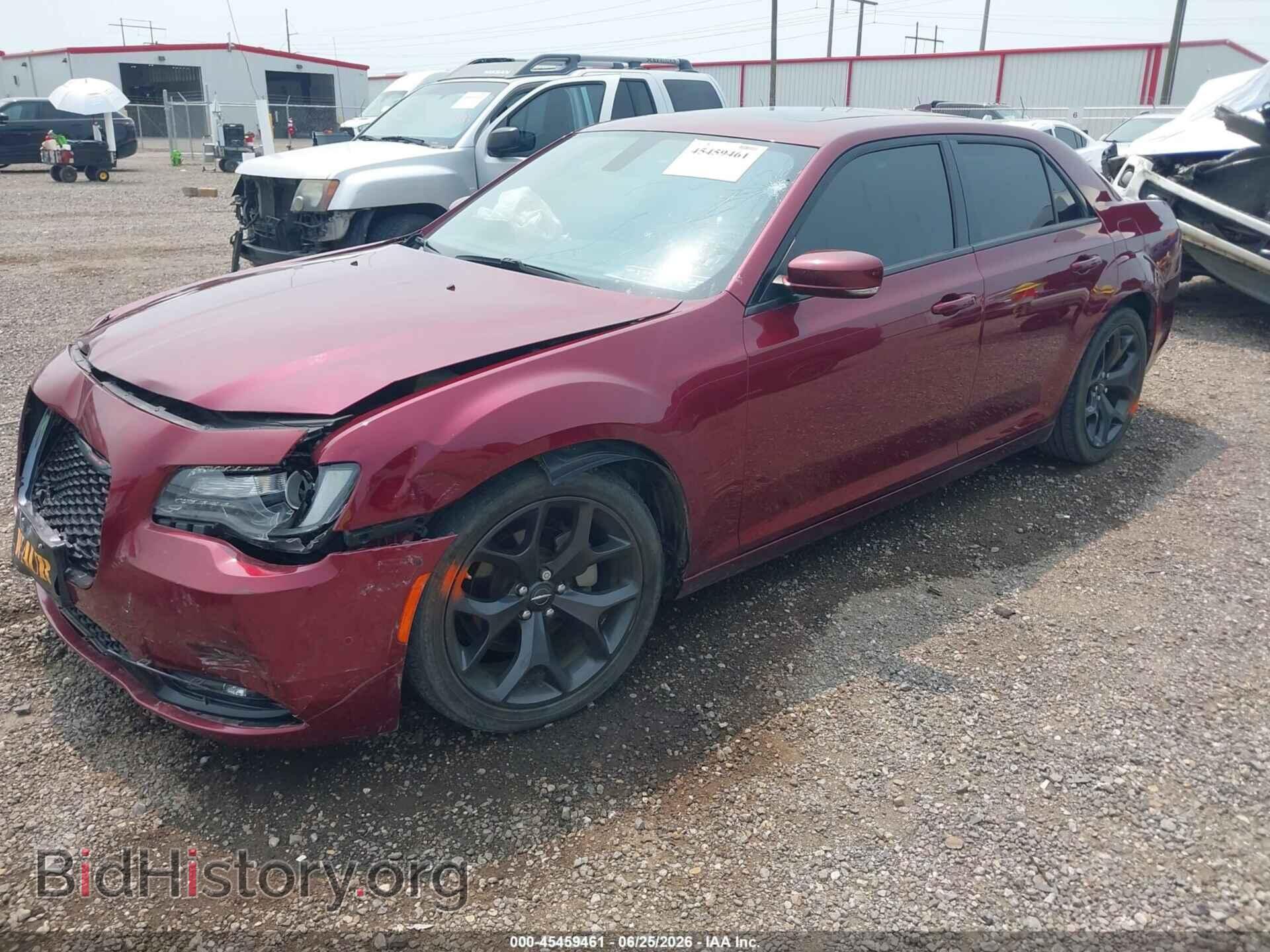 2022 CHRYSLER 300 - VIN: 2C3CCABG6NH184436 - Photo 2