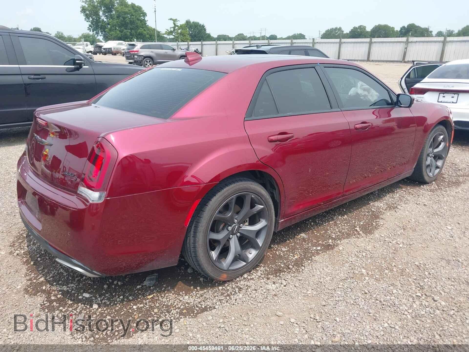 2022 CHRYSLER 300 - VIN: 2C3CCABG6NH184436 - Photo 4