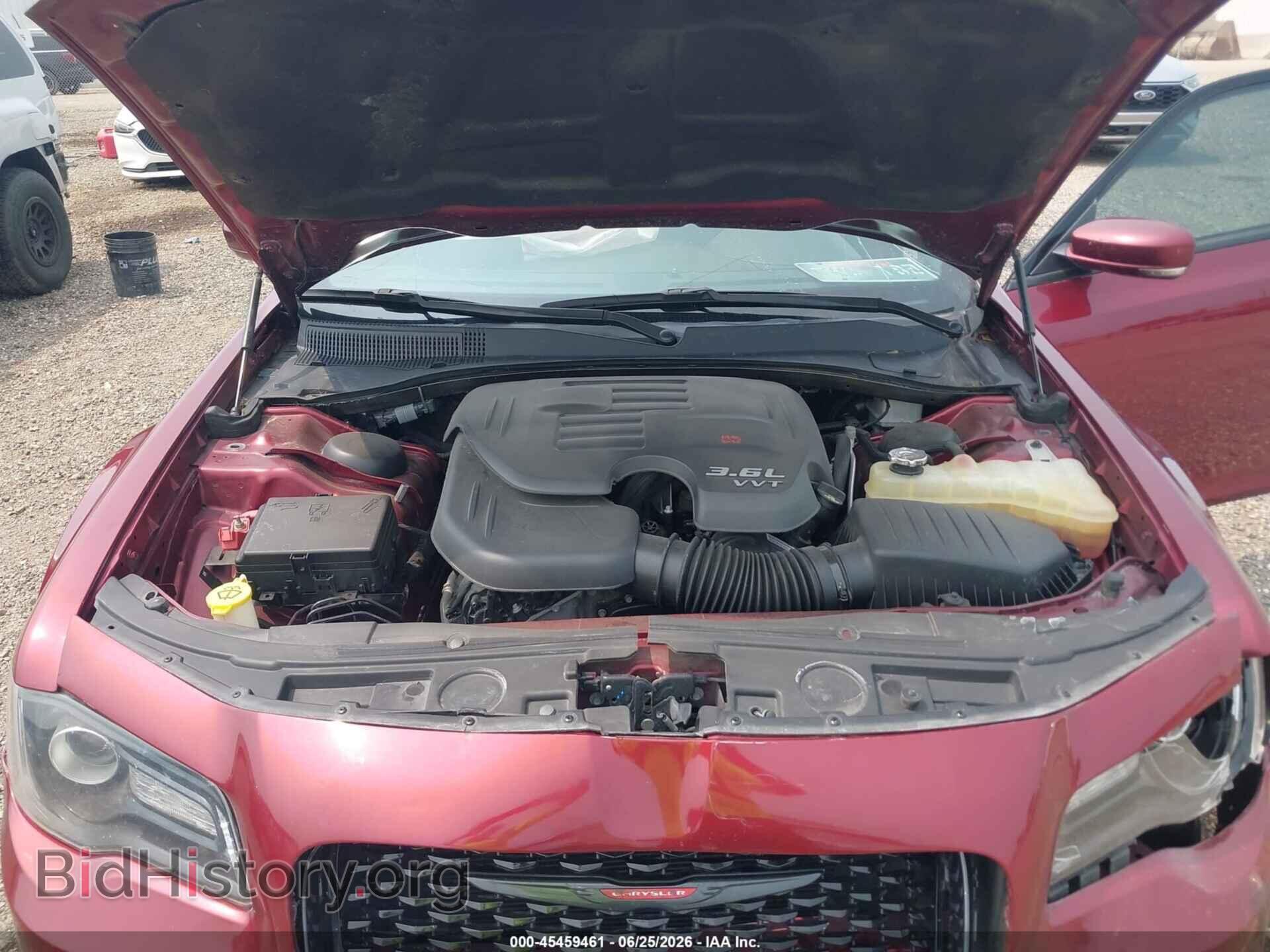 2022 CHRYSLER 300 - VIN: 2C3CCABG6NH184436 - Photo 10