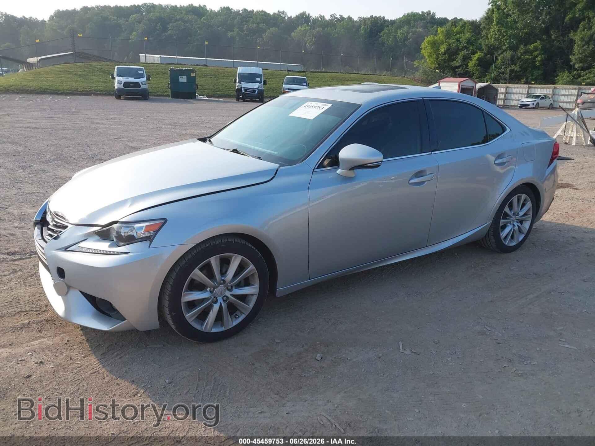 2015 LEXUS IS 250 - VIN: JTHCF1D23F5022422 - Photo 2