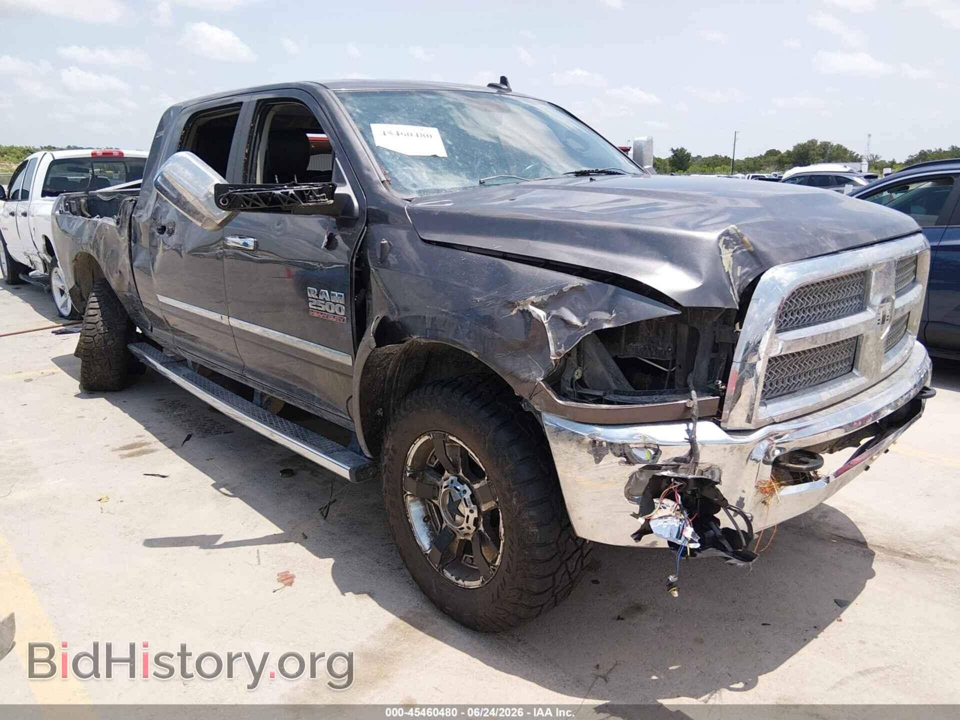 Photo 3C6UR5PL5EG320882 - RAM 2500 2014