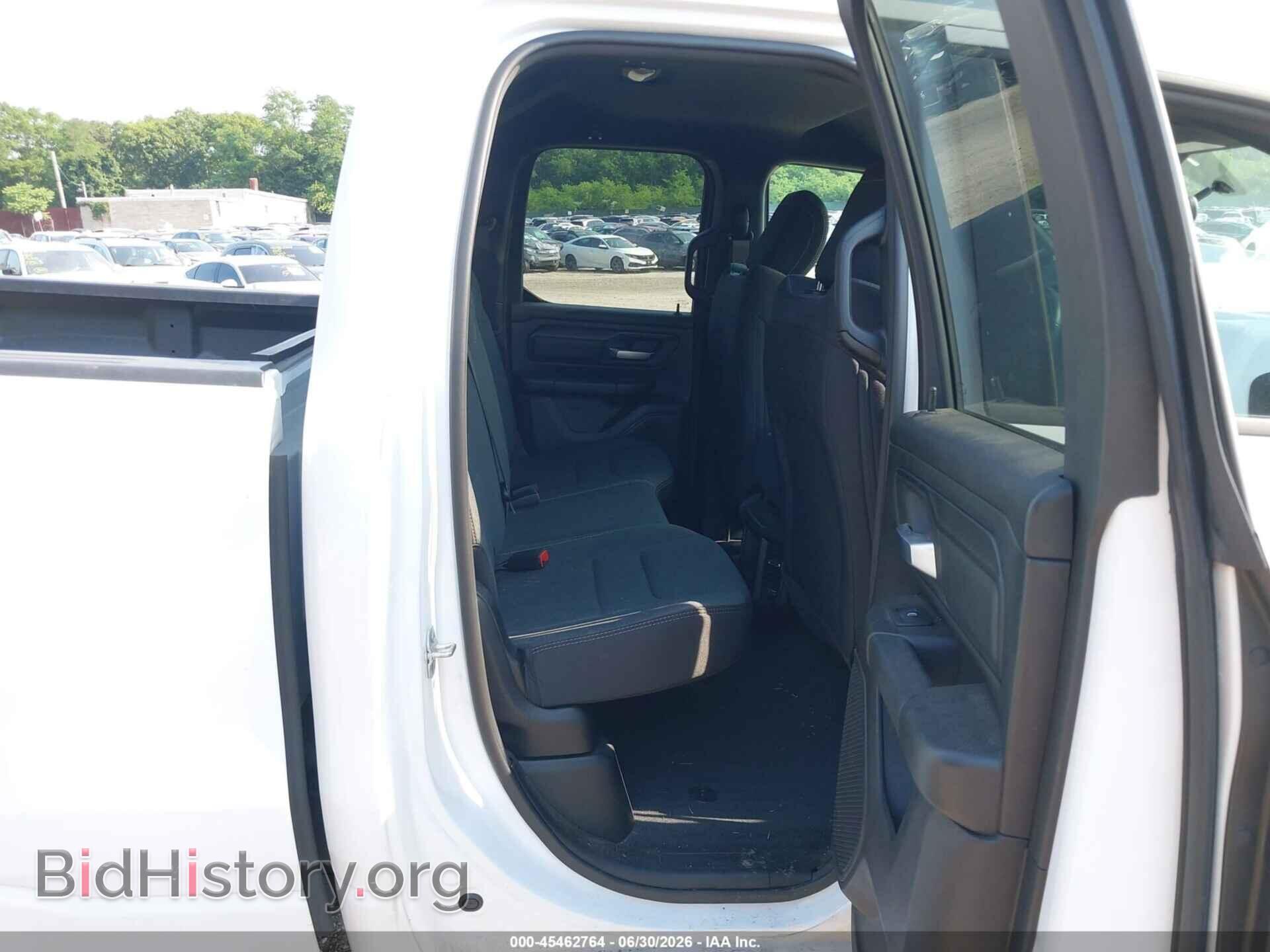 2024 RAM 1500 - VIN: 1C6RRFCG0RN139108 - Фото 8