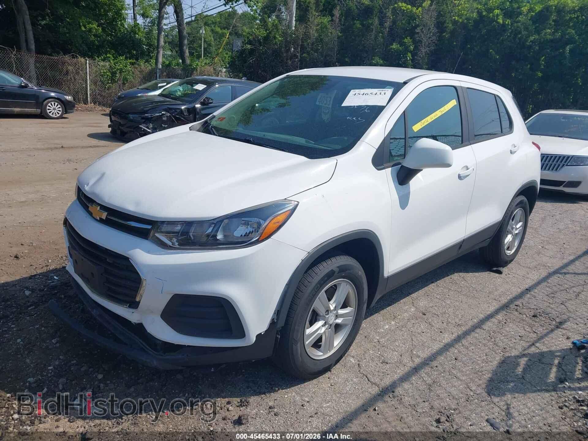 2019 CHEVROLET TRAX - VIN: 3GNCJNSB3KL234734 - Фото 2