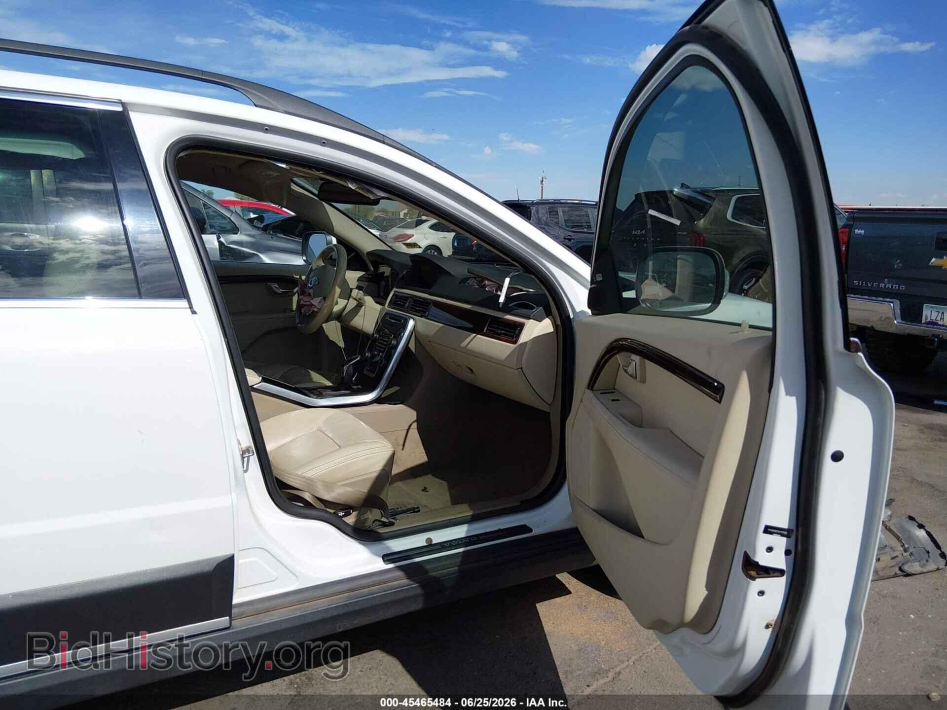 2014 VOLVO XC70 - VIN: YV4902BZ4E1175896 - Фото 5