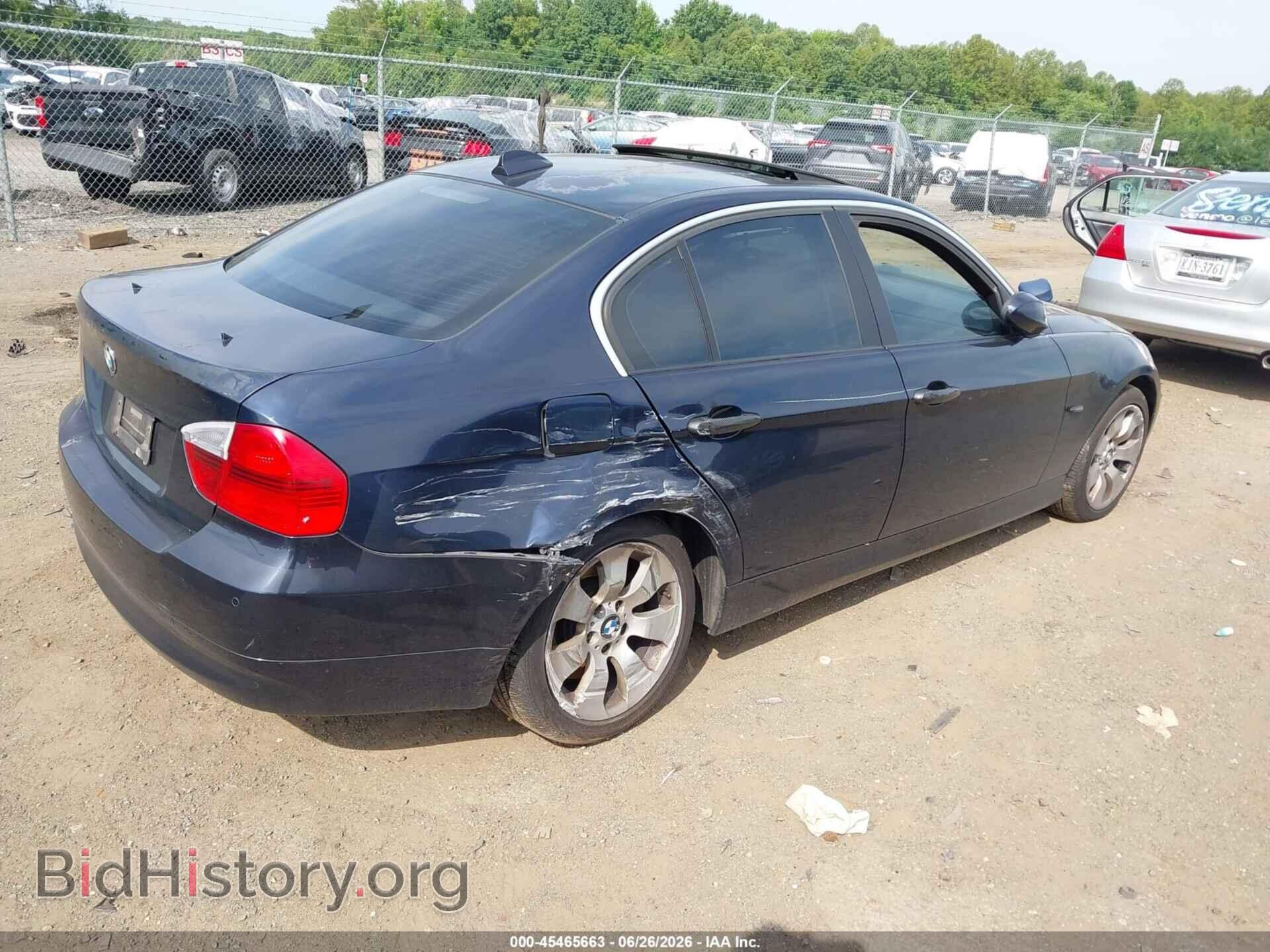 2006 BMW 330XI - VIN: WBAVD33576KV63110 - Фото 4