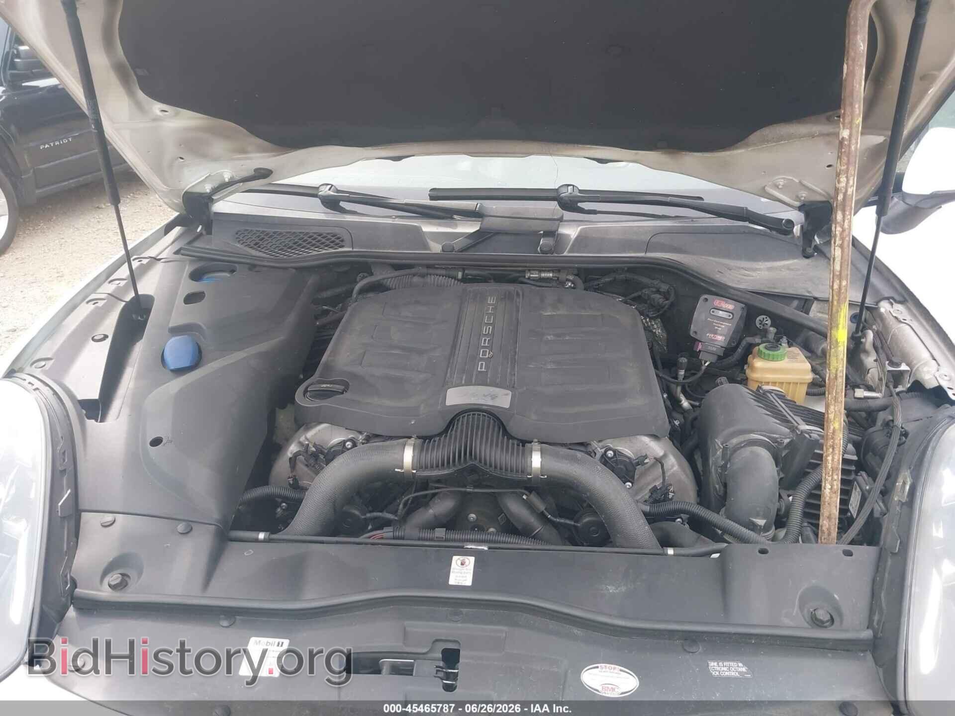 2016 PORSCHE CAYENNE - VIN: WP1AD2A24GLA72976 - Фото 10