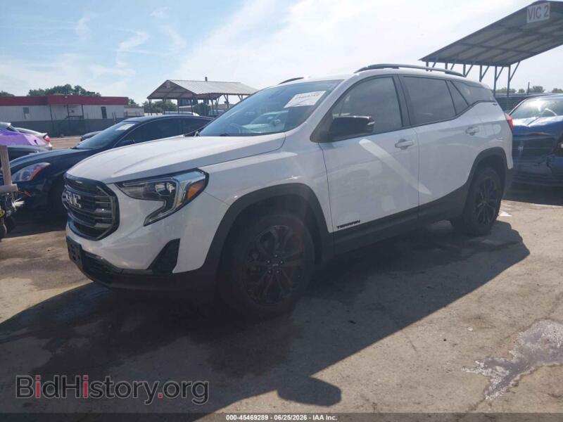 2020 GMC TERRAIN (VIN 3GKALTEV2LL324029) — photo 2 of 18
