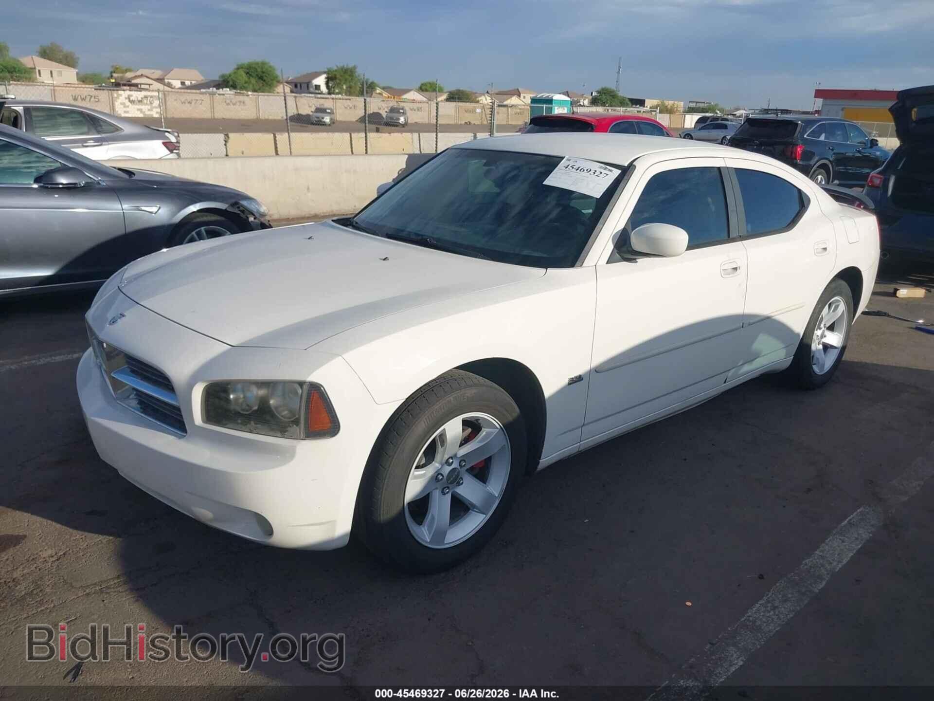 2010 DODGE CHARGER - VIN: 2B3CA3CV8AH212047 - Фото 2
