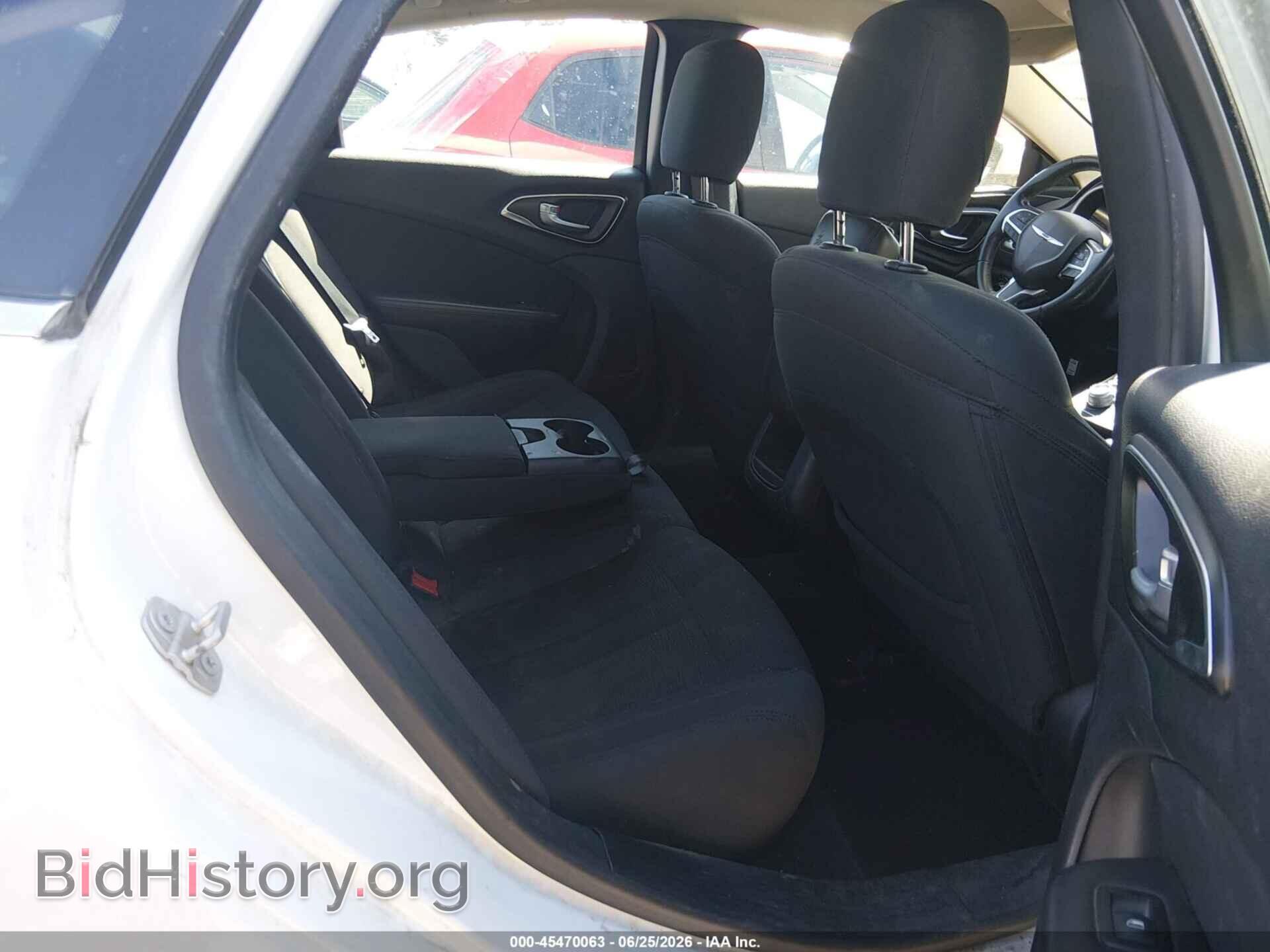 2016 CHRYSLER 200 - VIN: 1C3CCCAB8GN160585 - Photo 8