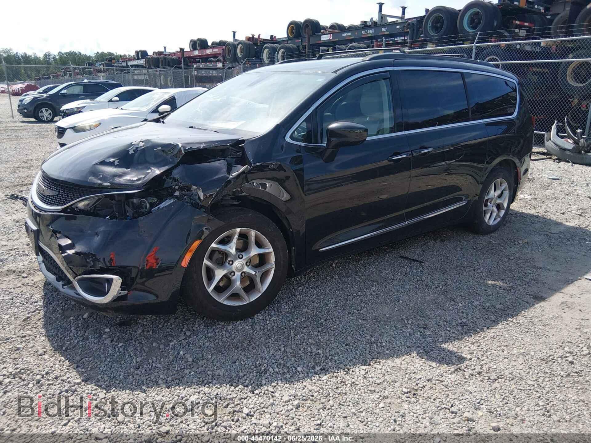 2017 CHRYSLER PACIFICA - VIN: 2C4RC1BG1HR503634 - Photo 2