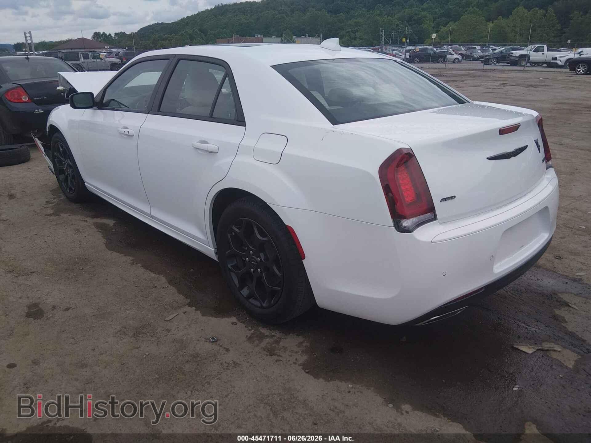2023 CHRYSLER 300 - VIN: 2C3CCASG6PH677682 - Photo 3