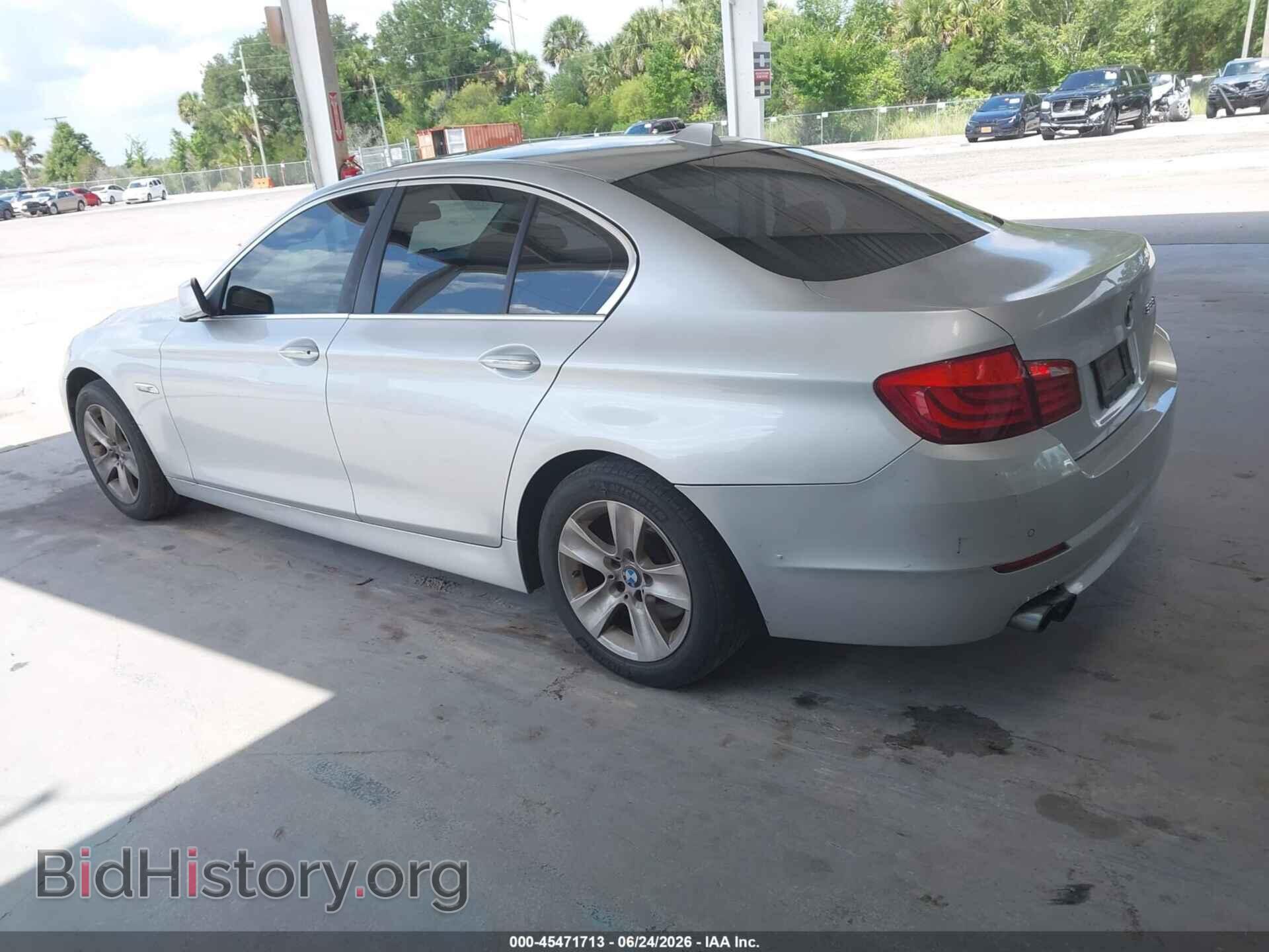 2012 BMW 528I - VIN: WBAXG5C5XCDW92213 - Фото 3