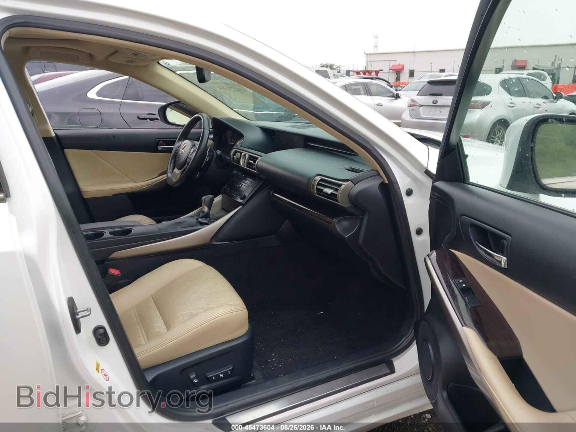 2014 LEXUS IS 250 - VIN: JTHCF1D22E5002239 - Photo 5