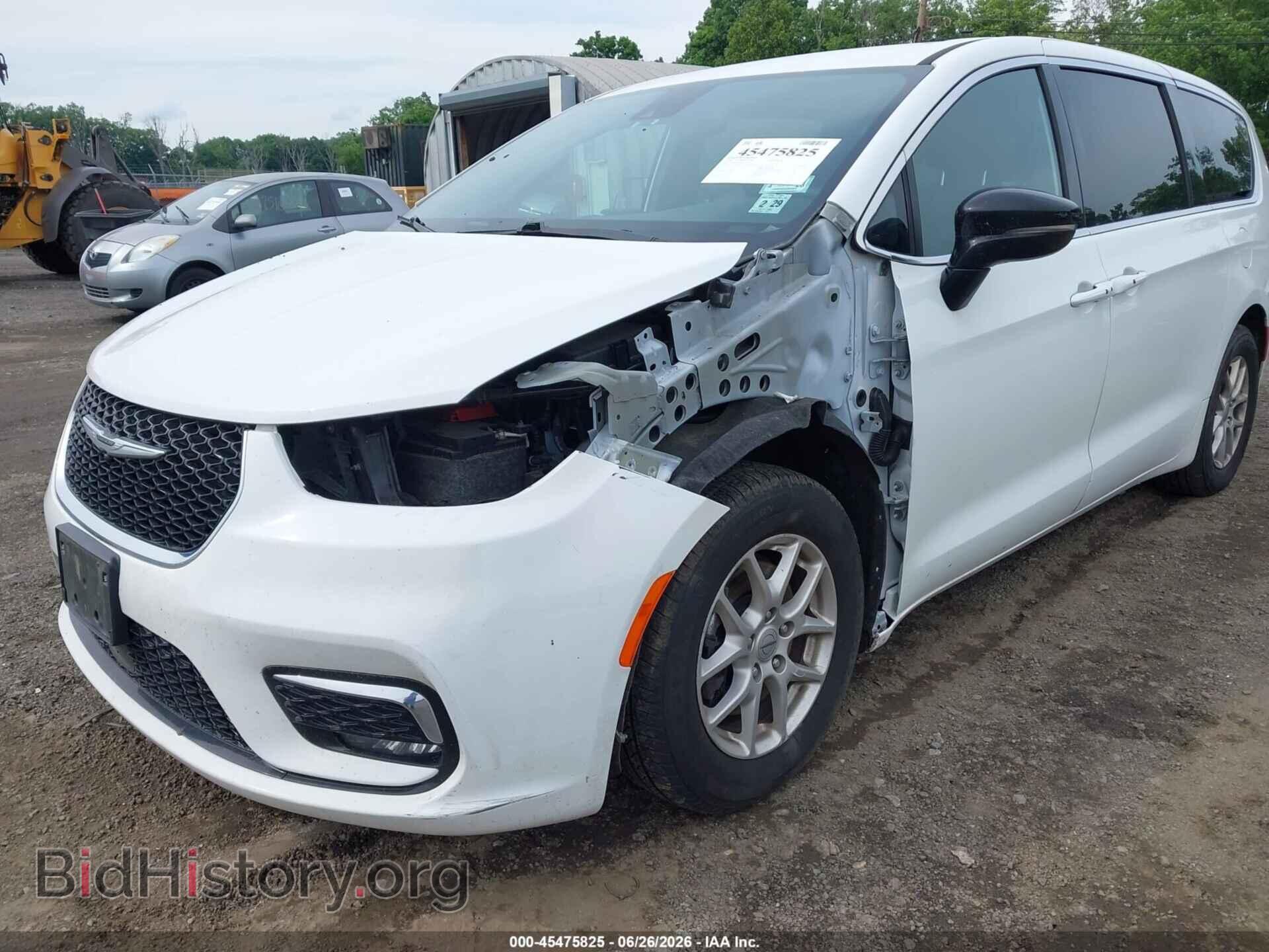 2024 CHRYSLER PACIFICA - VIN: 2C4RC1FG2RR109412 - Photo 6