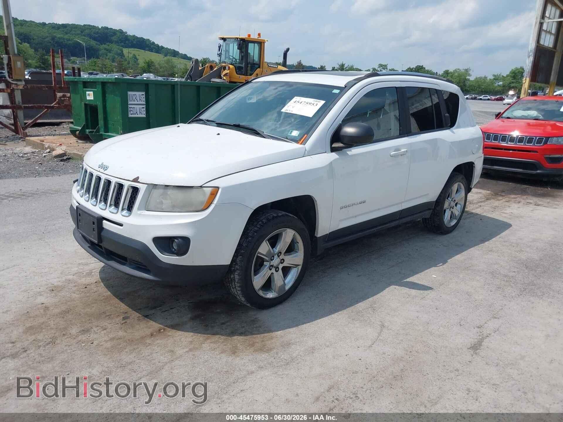 2012 JEEP COMPASS - VIN: 1C4NJDCBXCD662124 - Photo 2