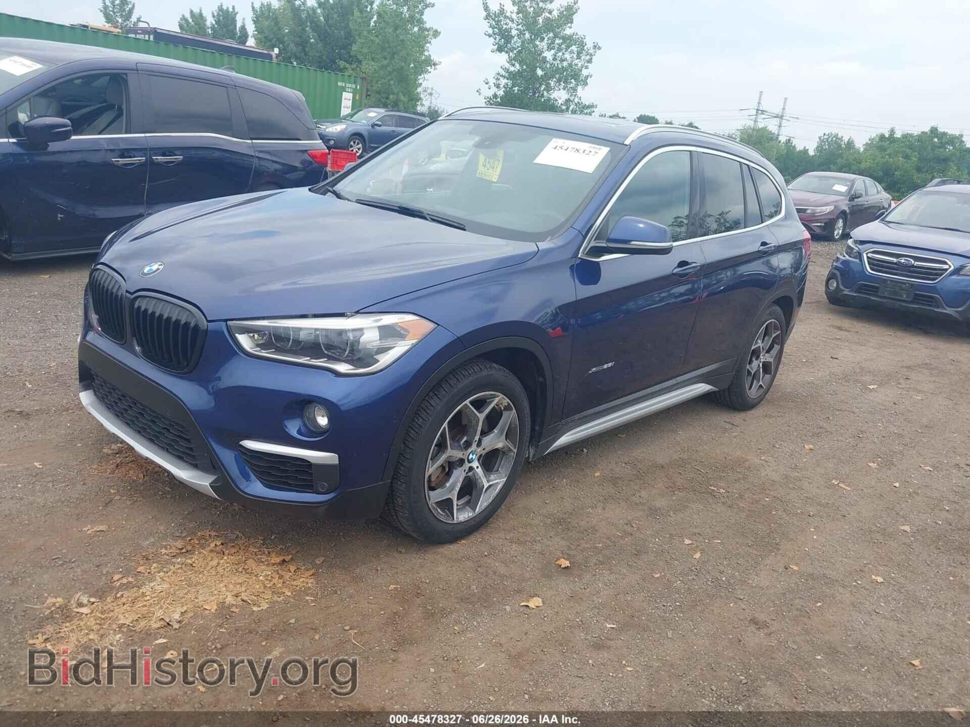 2017 BMW X1 - VIN: WBXHT3C36H5F80358 - Фото 2