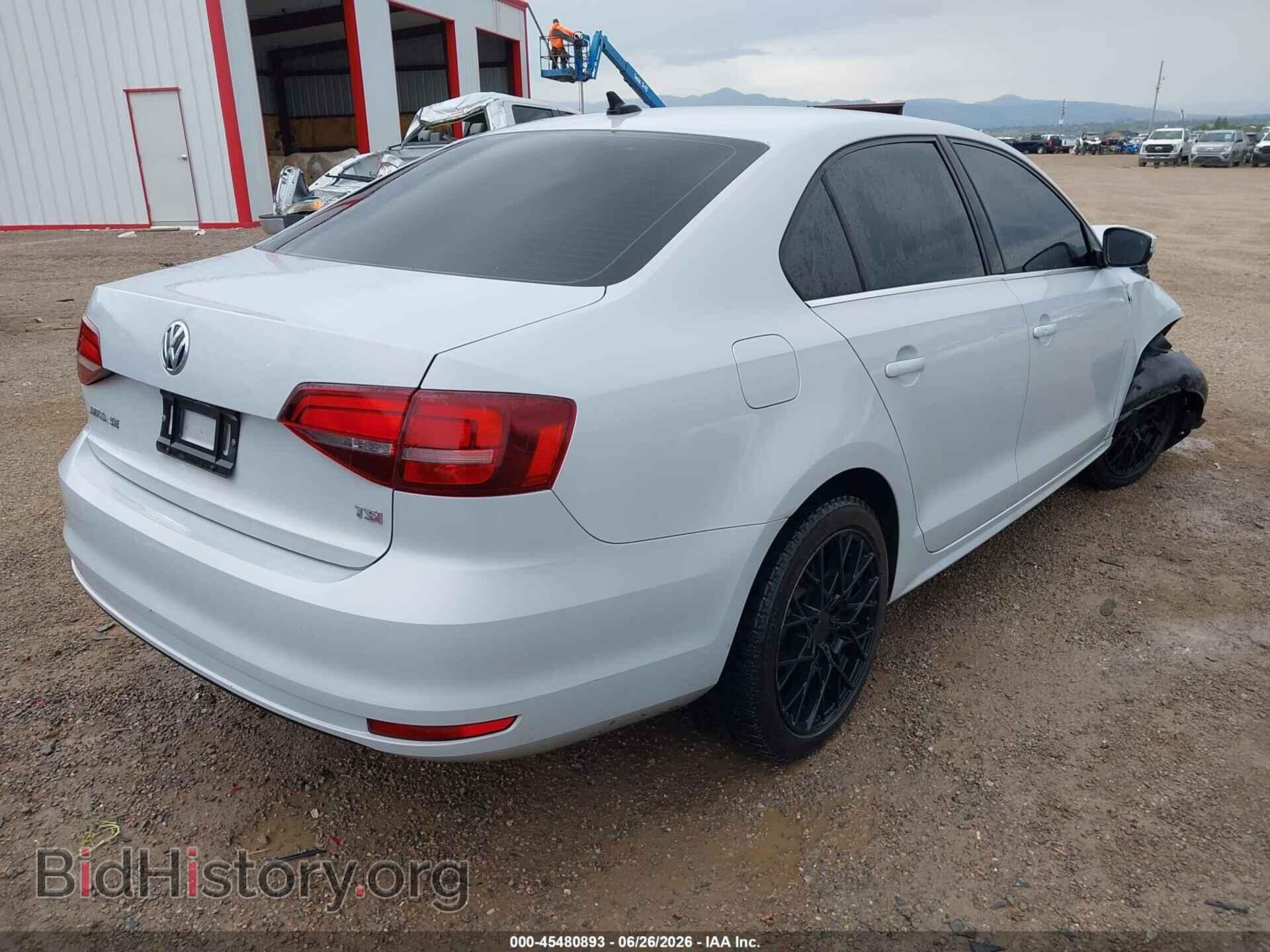 2017 VOLKSWAGEN JETTA - VIN: 3VWDB7AJ8HM284561 - Фото 4