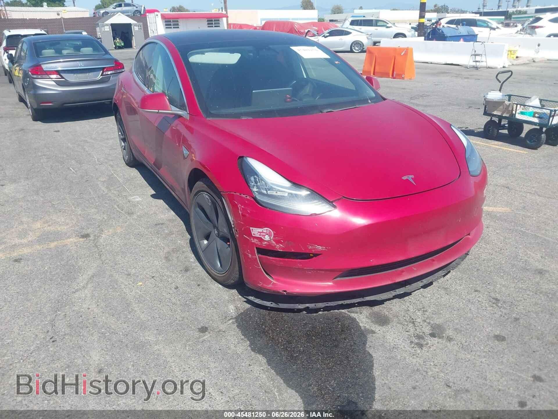 Фотография 5YJ3E1EA1JF016796 - TESLA MODEL 3 2018