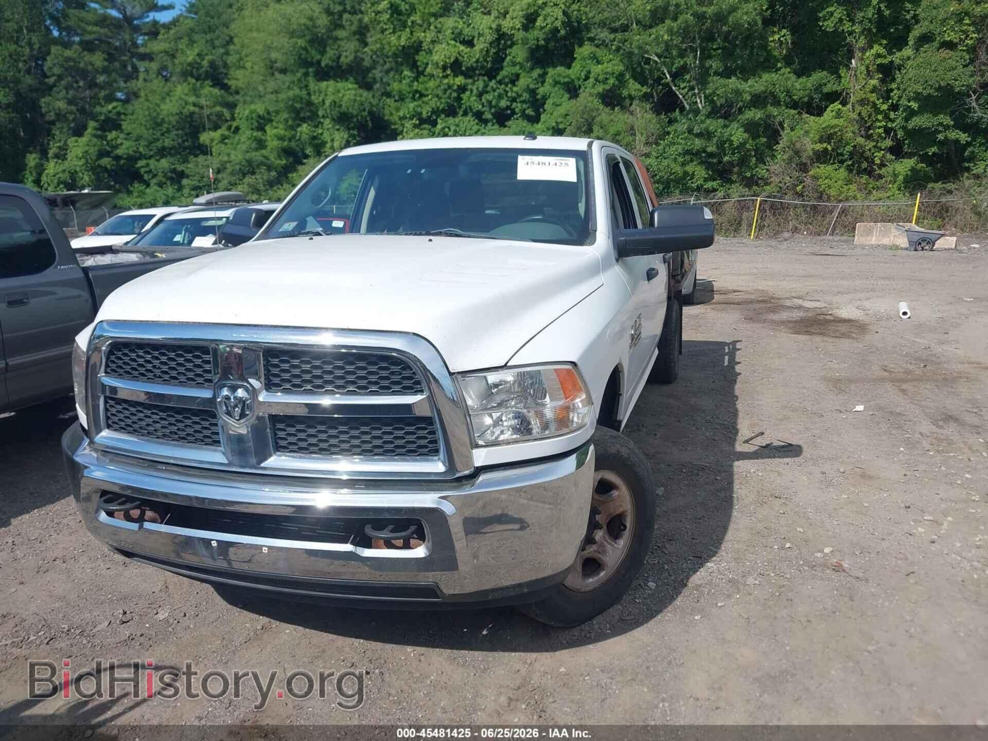 2013 RAM 2500 - VIN: 3C6UR5HL8DG612152 - Photo 2