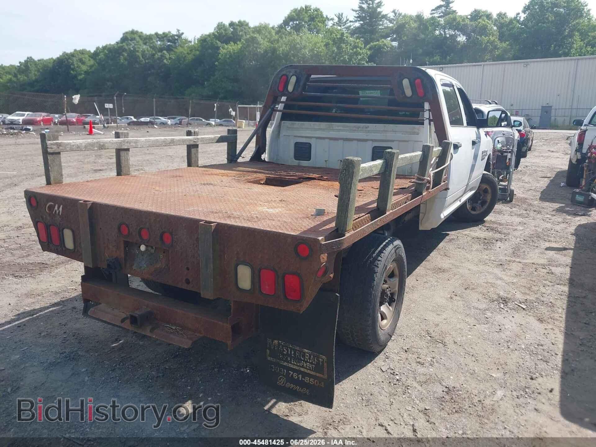 2013 RAM 2500 - VIN: 3C6UR5HL8DG612152 - Photo 4