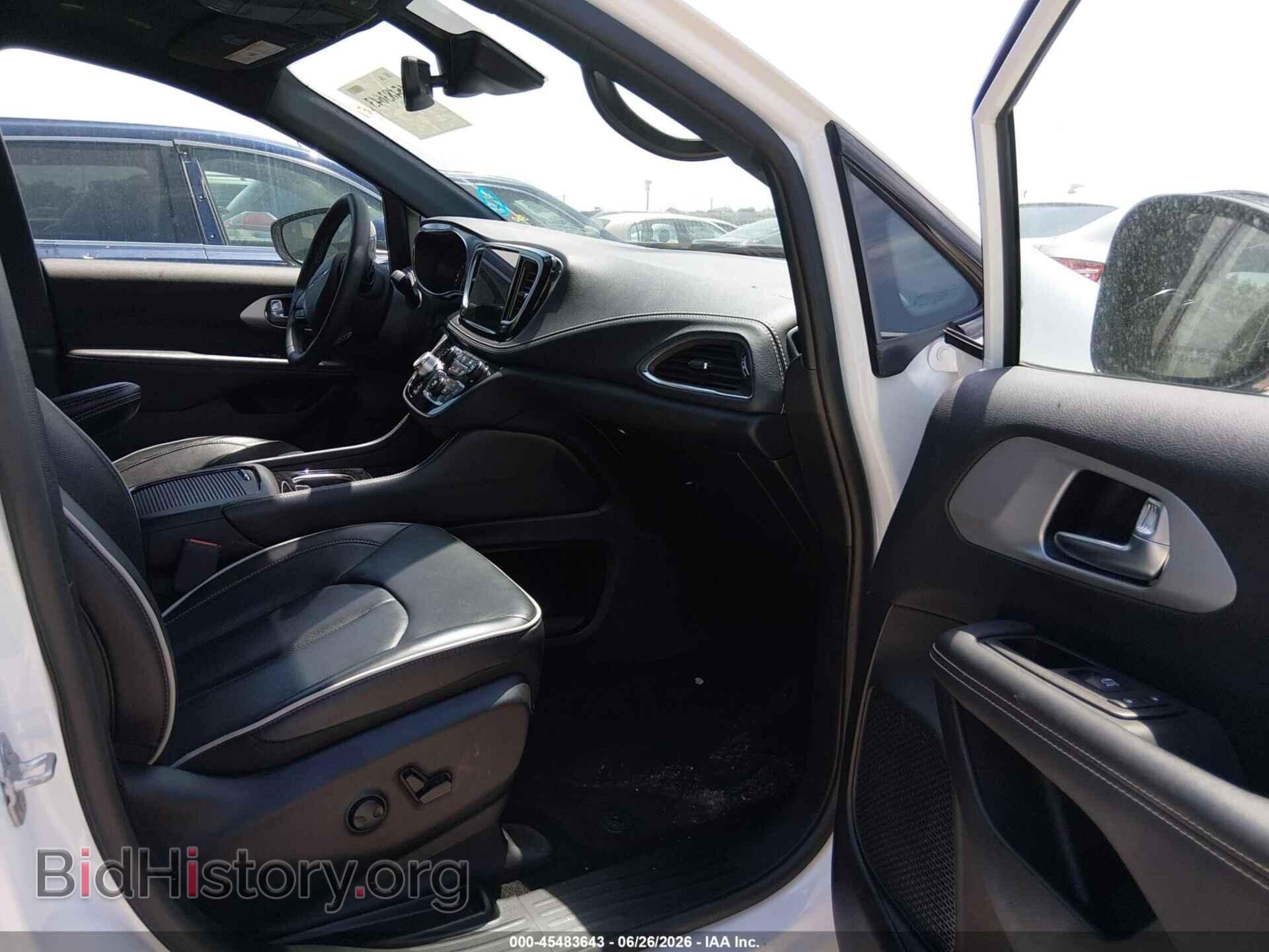 2025 CHRYSLER PACIFICA - VIN: 2C4RC1GGXSR535191 - Photo 5