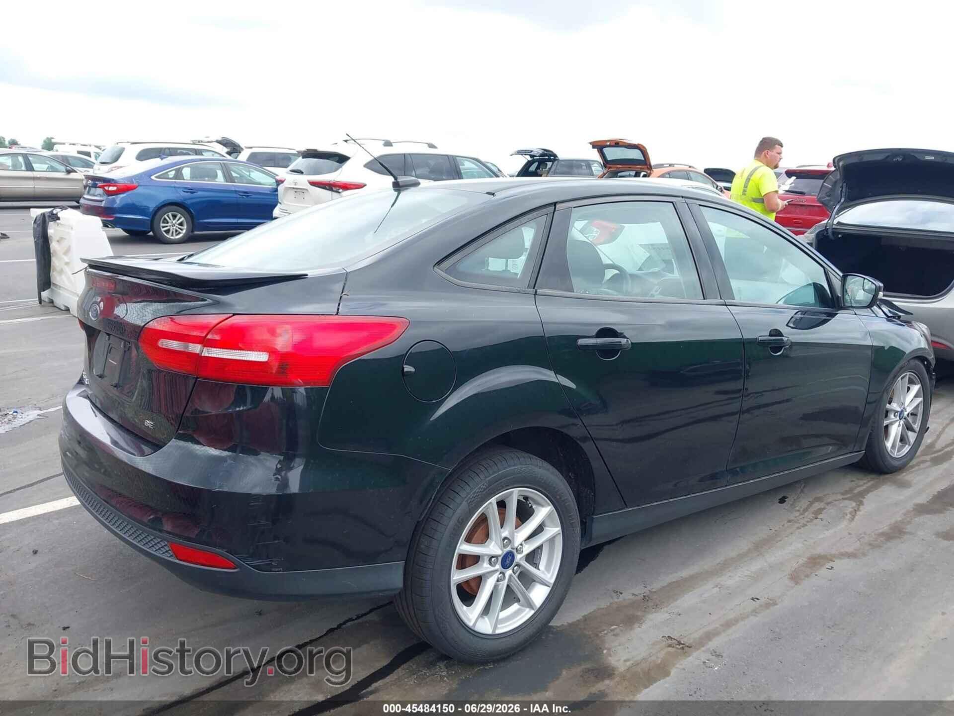2016 FORD FOCUS - VIN: 1FADP3F2XGL338723 - Photo 4