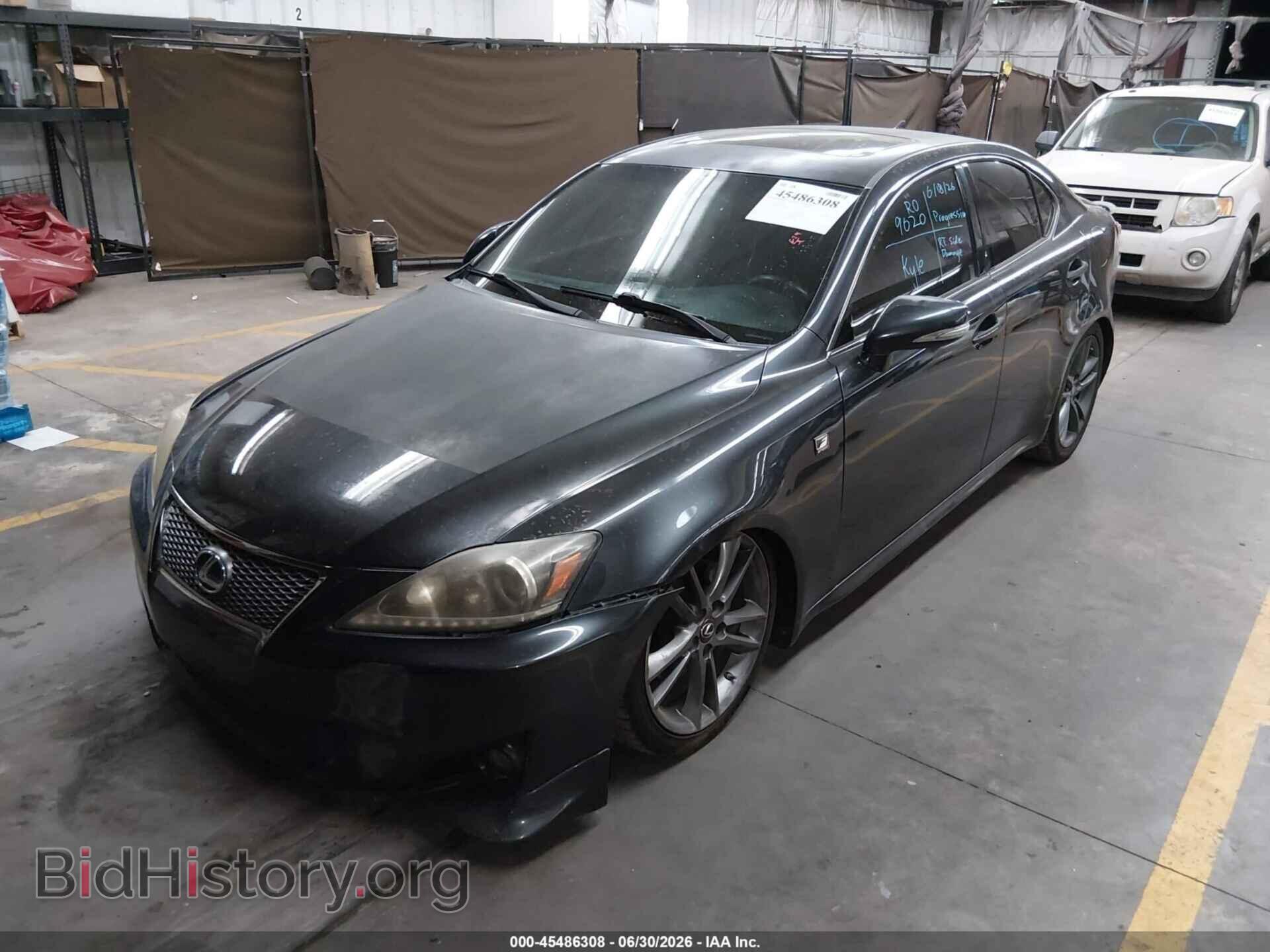 2011 LEXUS IS 250 - VIN: JTHBF5C26B5138695 - Photo 2