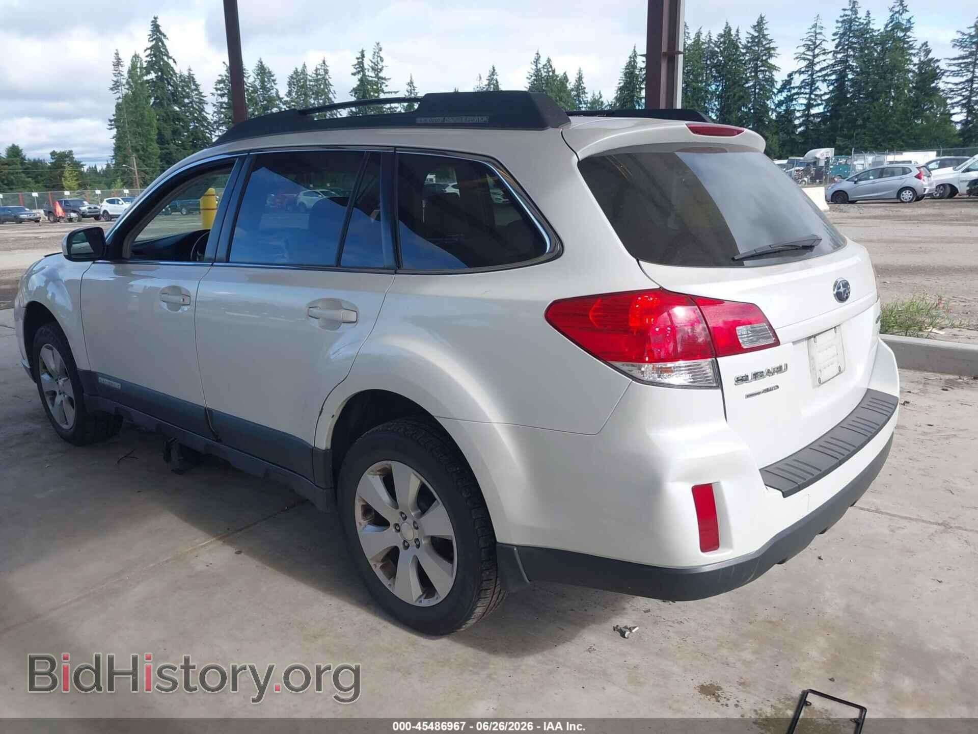 2011 SUBARU OUTBACK - VIN: 4S4BRBCC5B3394656 - Photo 3