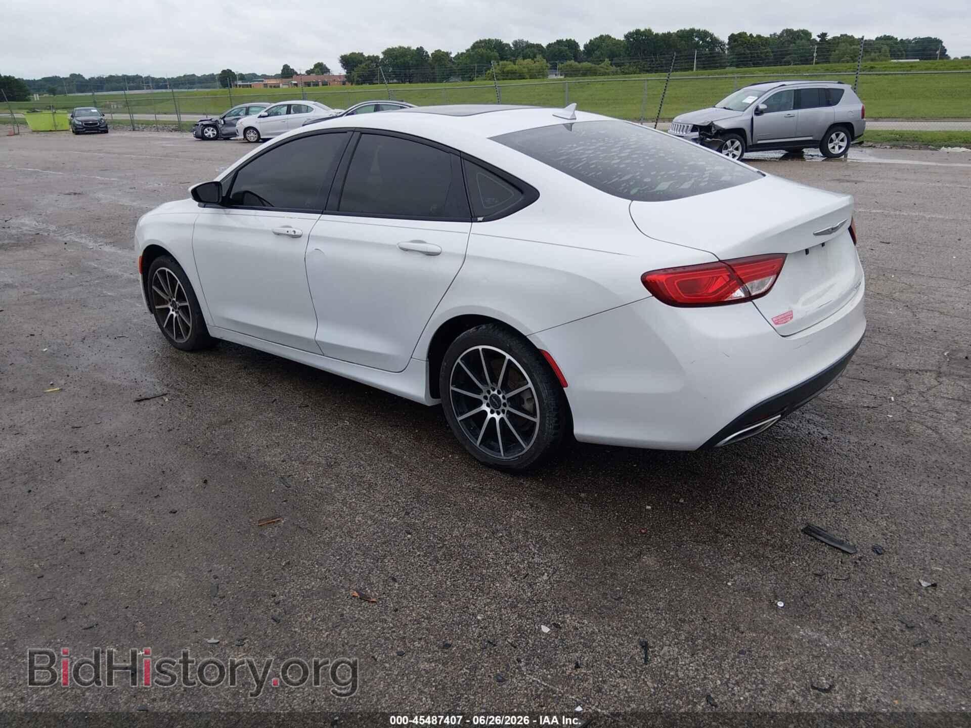 2015 CHRYSLER 200 - VIN: 1C3CCCBG2FN673310 - Фото 3