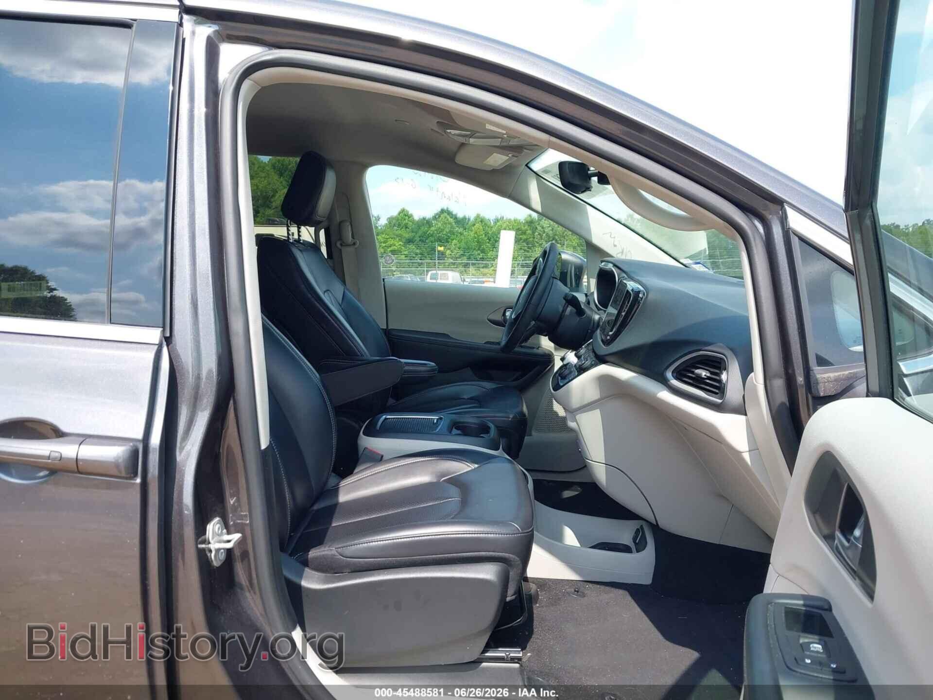 2023 CHRYSLER PACIFICA - VIN: 2C4RC1BGXPR601141 - Фото 5
