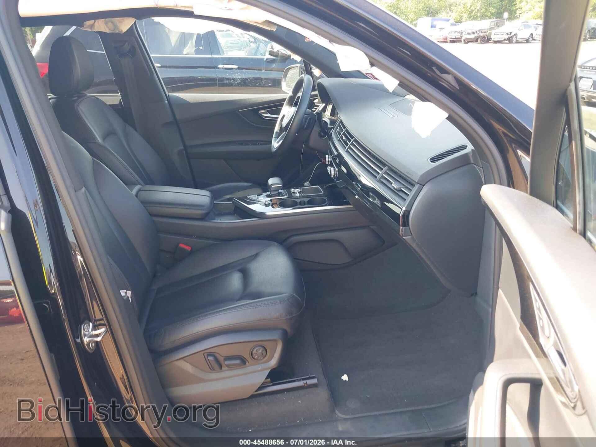 2018 AUDI Q7 - VIN: WA1VAAF76JD024367 - Photo 5