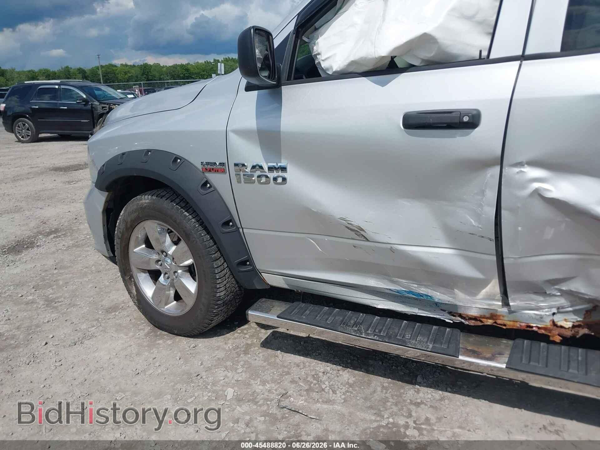 2018 RAM 1500 - VIN: 1C6RR7FT4JS302198 - Фото 6