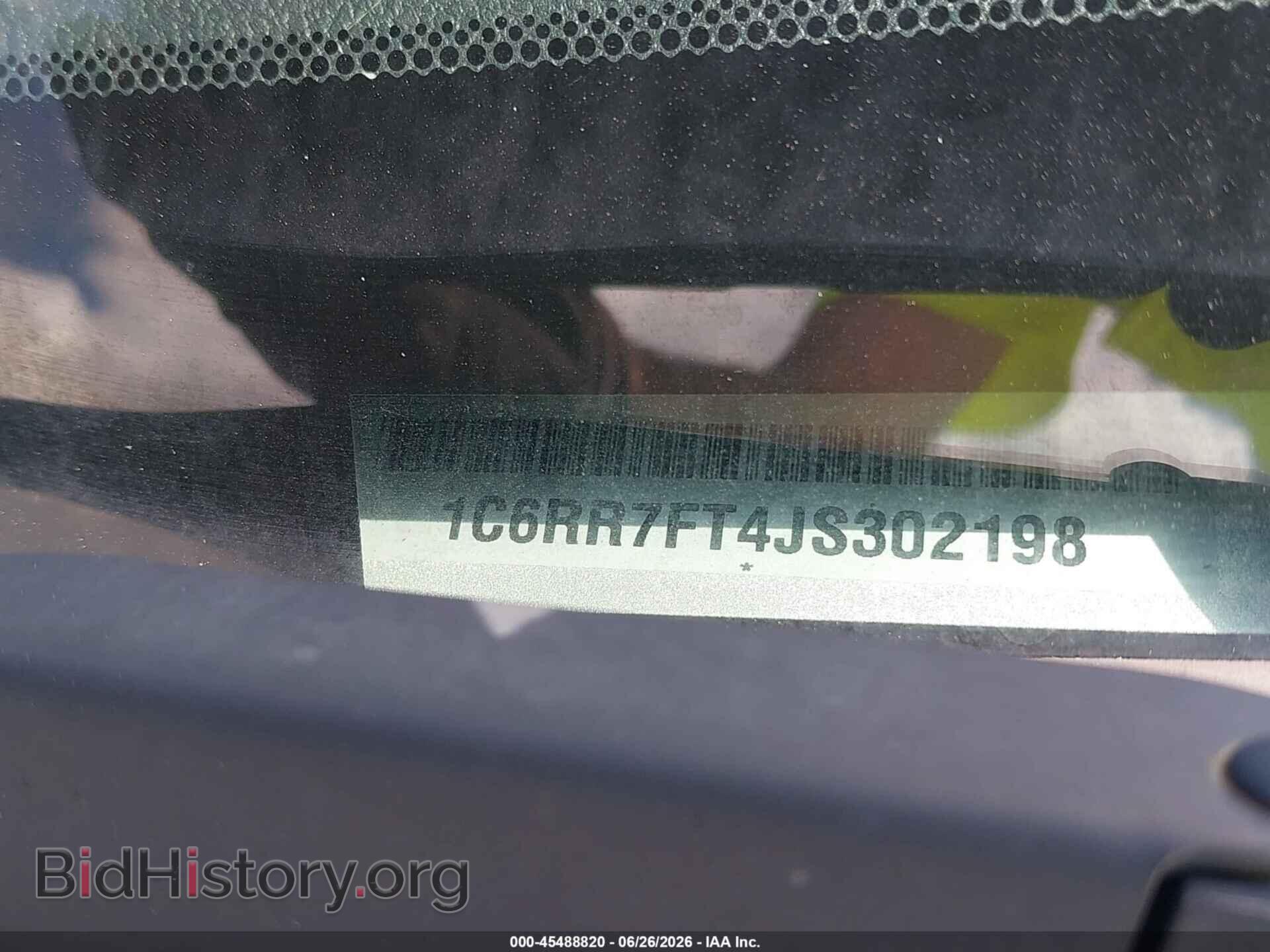 2018 RAM 1500 - VIN: 1C6RR7FT4JS302198 - Фото 9