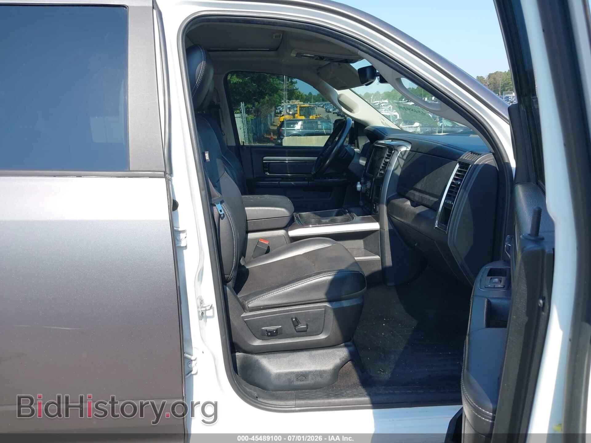 2017 RAM 1500 - VIN: 1C6RR7MT2HS711197 - Фото 5