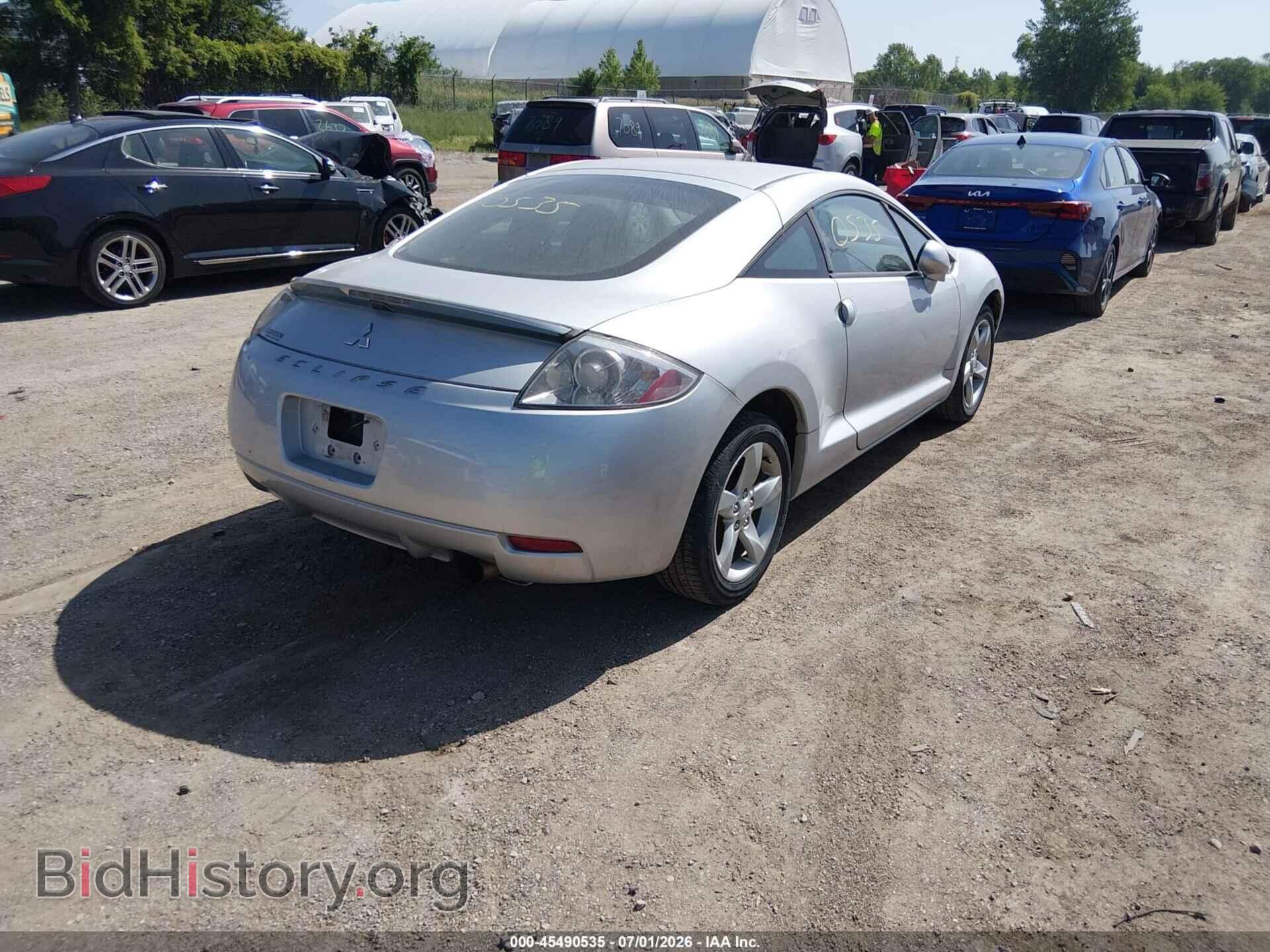 2008 MITSUBISHI ECLIPSE - VIN: 4A3AK24FX8E041708 - Photo 4