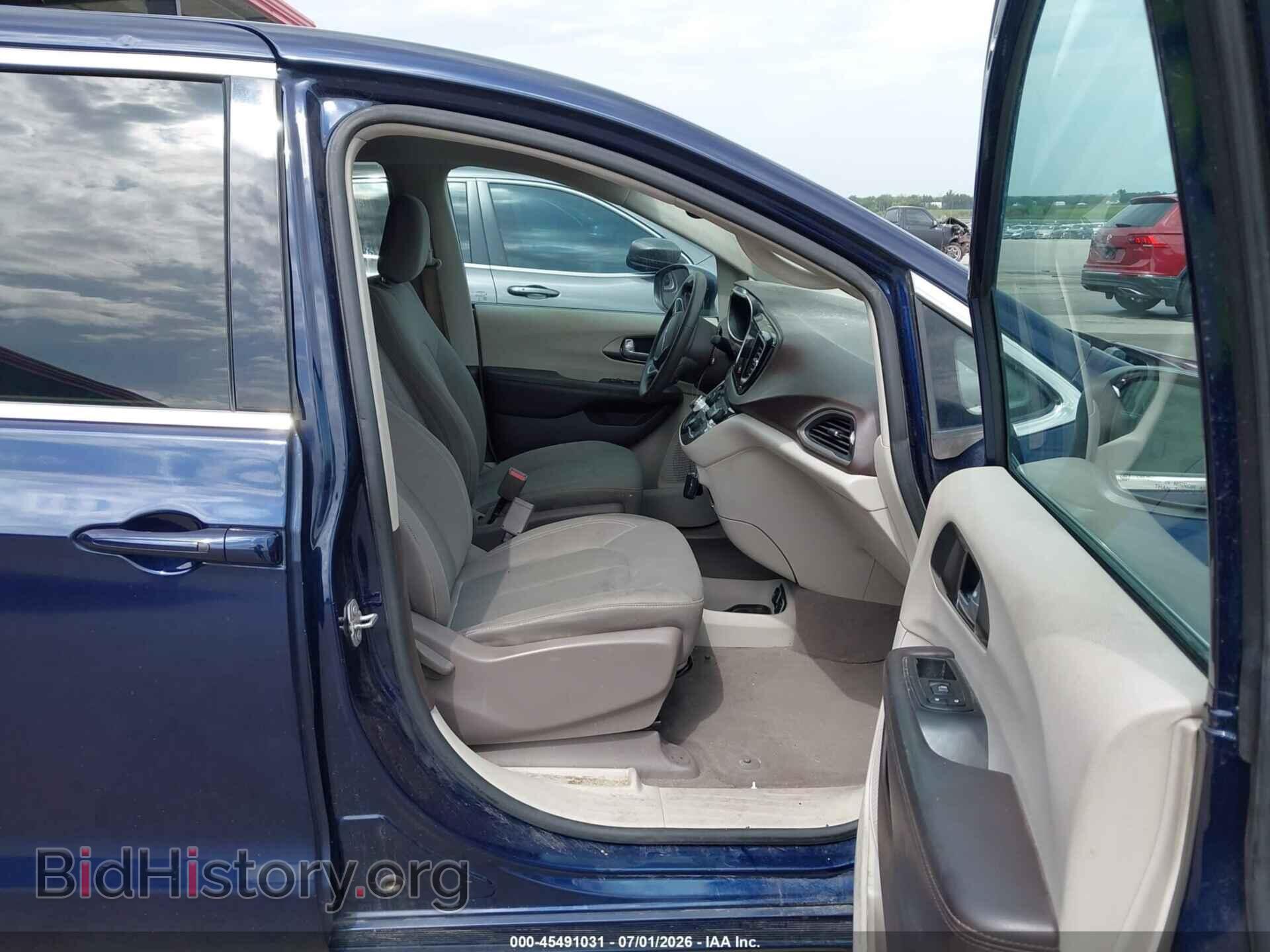 2017 CHRYSLER PACIFICA - VIN: 2C4RC1DG2HR578470 - Photo 5