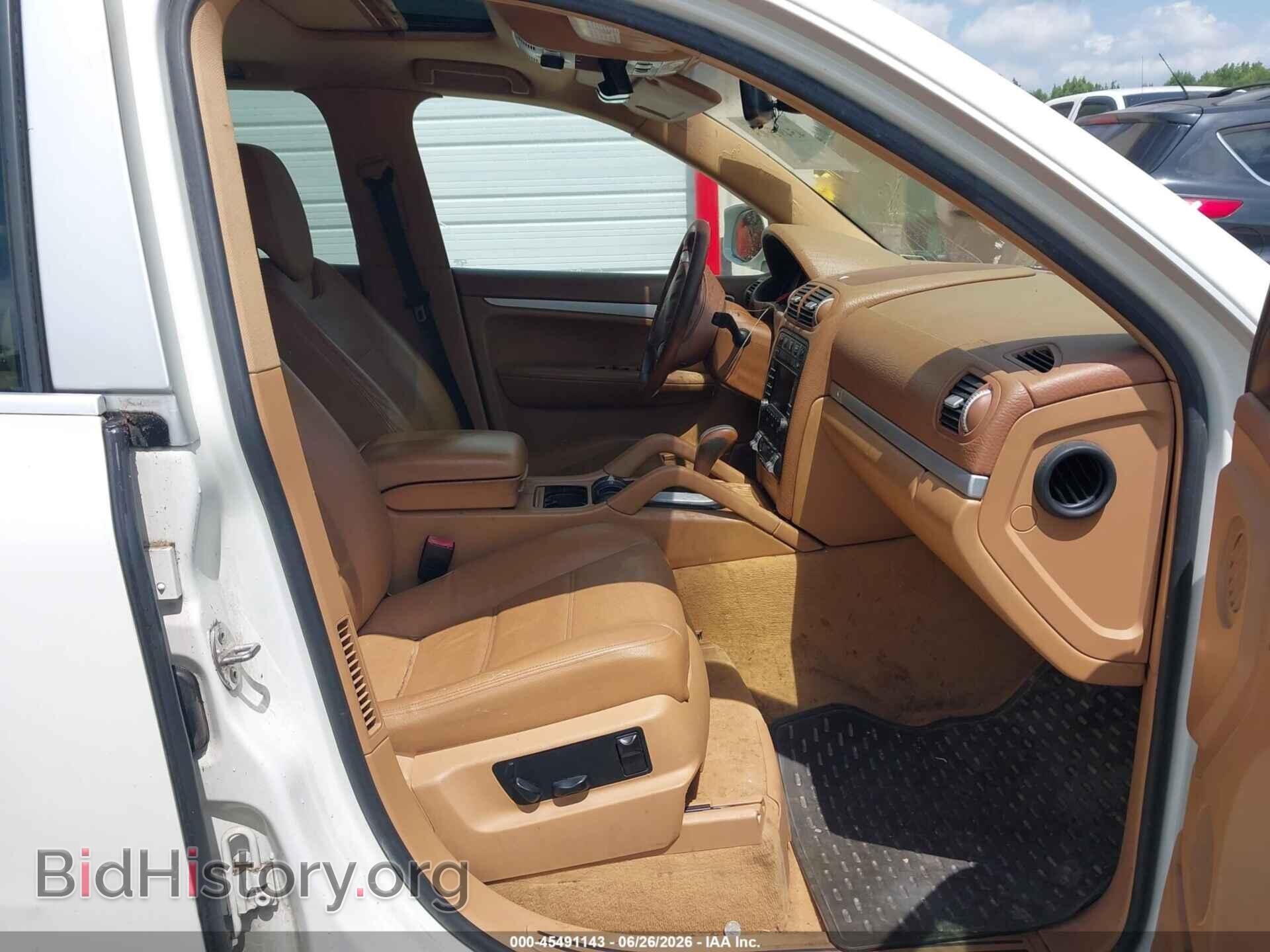 2010 PORSCHE CAYENNE - VIN: WP1AA2APXALA01227 - Photo 5